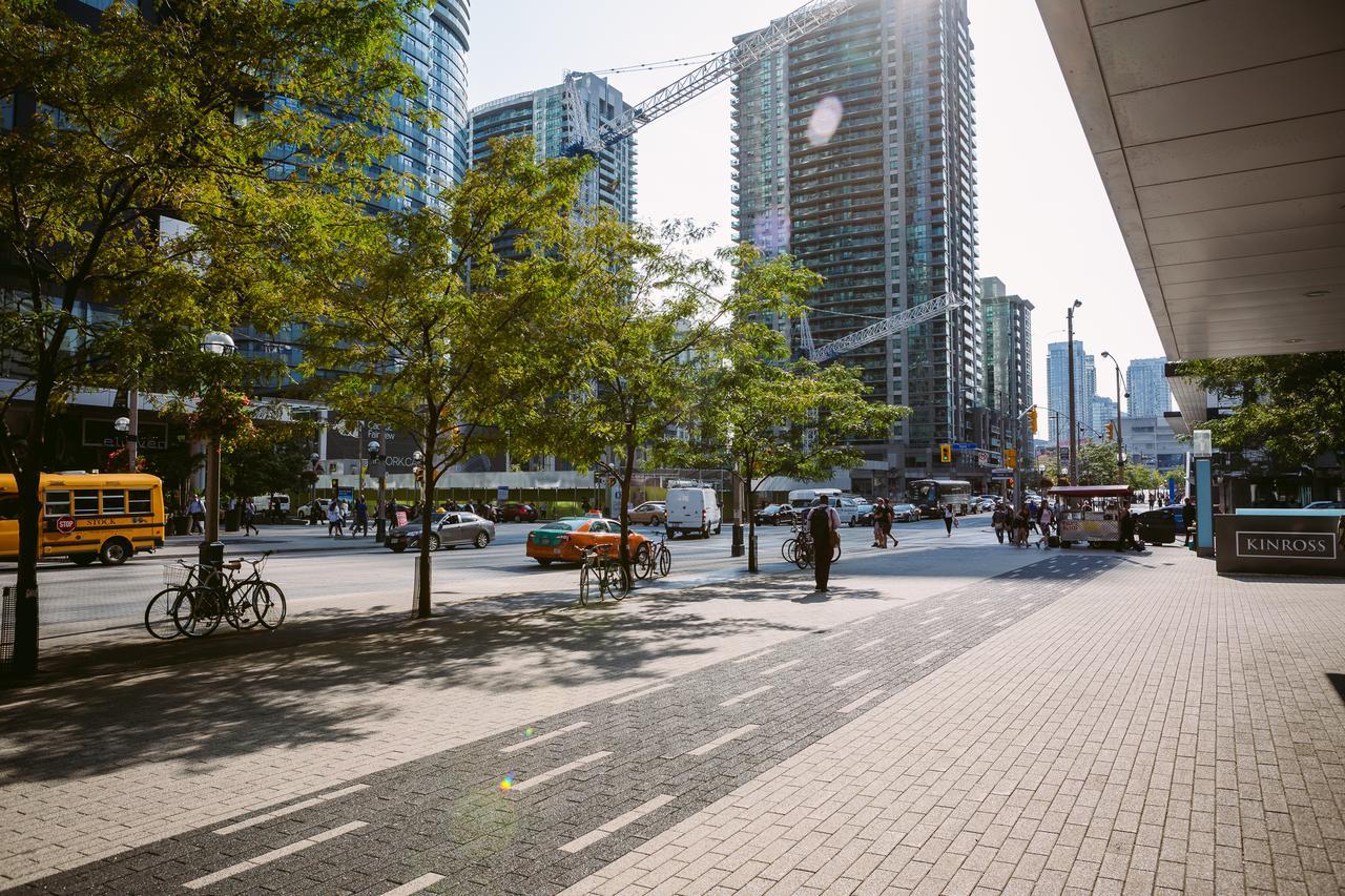 Cityscape Condo In Fort York Toronto Exterior photo